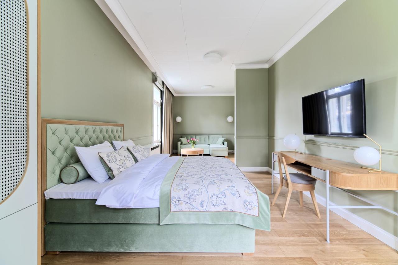 Nowy Gurewicz Bed & Breakfast Отвоцк Екстериор снимка
