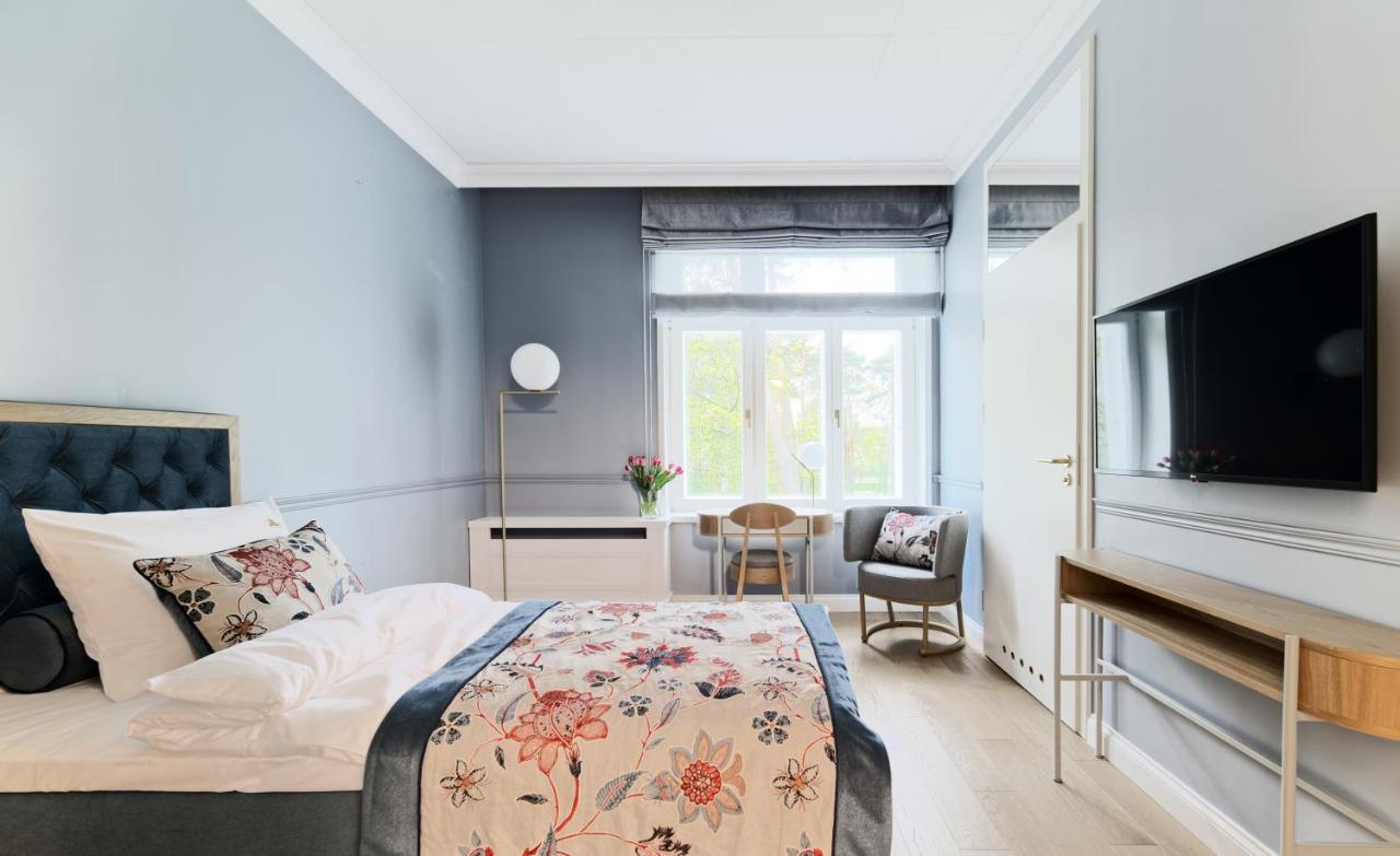 Nowy Gurewicz Bed & Breakfast Отвоцк Екстериор снимка